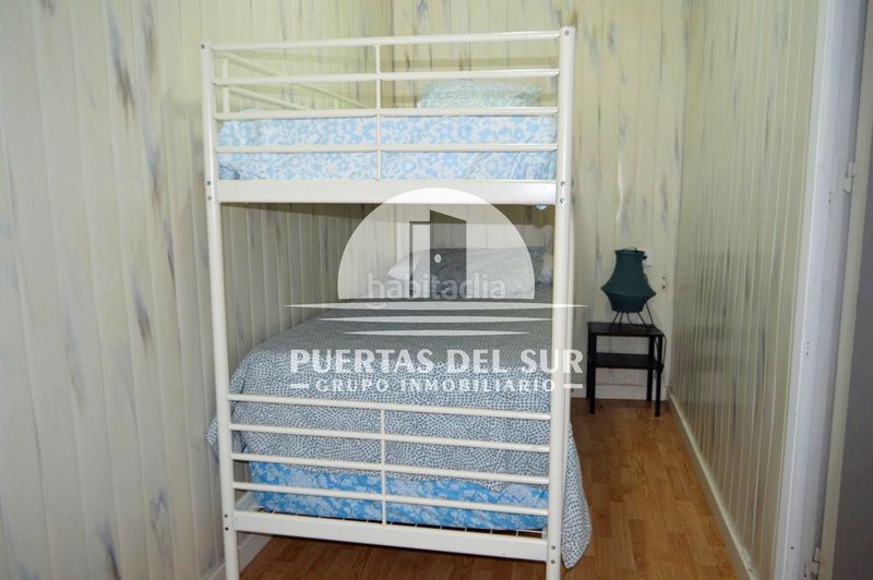 Foto cfaa6dfe-d7d2-43fd-8881-75802d121bc0. Planta baixa a Centro - La Costilla Rota