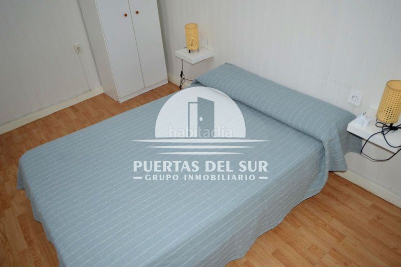 Foto 6d69a0f6-bd92-4d0c-aad1-2fb51a1004c8. Planta baja en Centro - La Costilla Rota