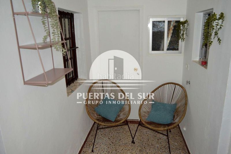 Foto 70fc8303-1f3e-4c2a-bab5-773e91c434a1. Planta baja en Centro - La Costilla Rota