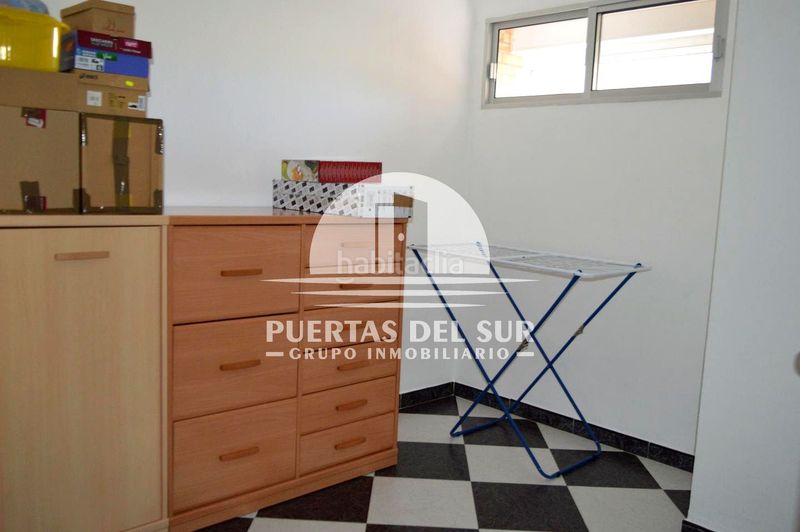 Foto f9c01a8d-06f3-4cbd-a806-4eb5766feace. Pis a Norte - Blanca Paloma Rota