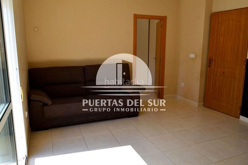 Foto 0f93f69f-04ea-4312-a9cd-b90f3416818c. Flat in El Chorrillo - El Molino Rota