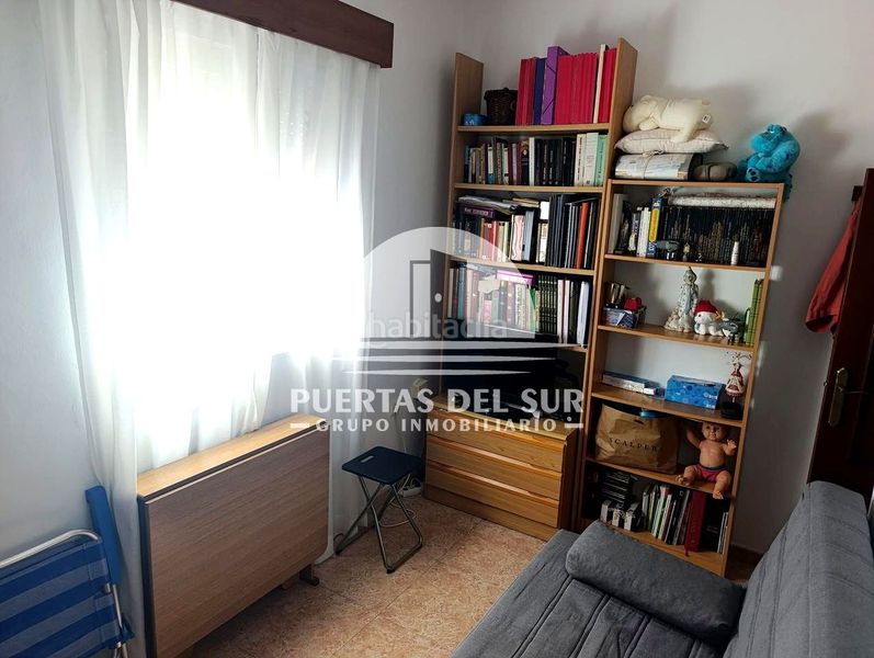 Foto efc1c8ce-72b5-42de-812d-3709005046b6. Flat in El Chorrillo - El Molino Rota