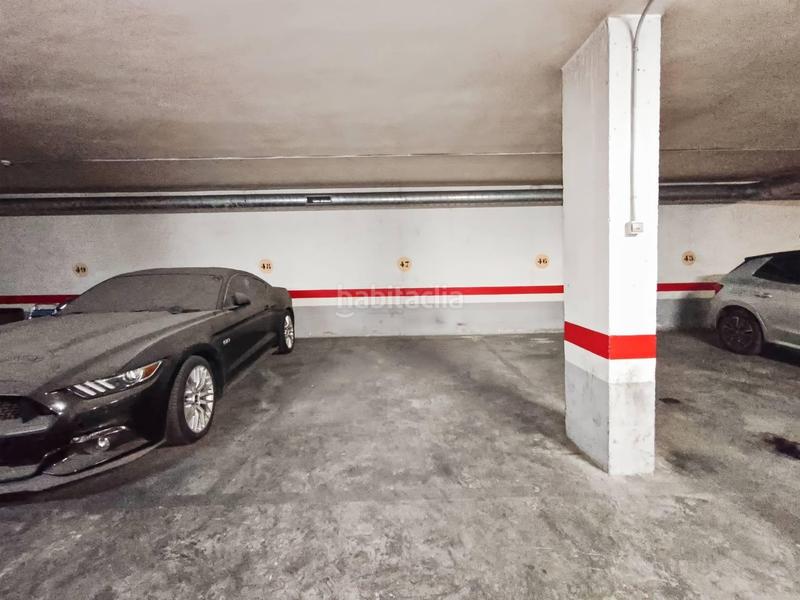 Foto 057605a9-2d15-40e9-803a-471d782bf501. Parking coche en Los Molinos - Villa Blanca Almería