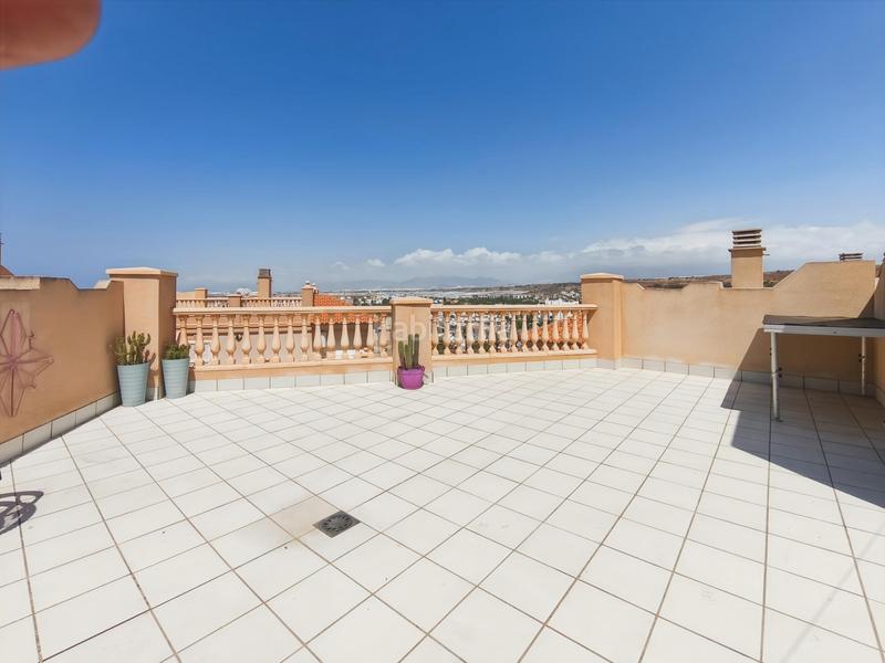 Foto 36737fdc-f388-4308-8d3f-d1efdfcf41ec. Appartement mit pool in Almerimar Ejido (El)