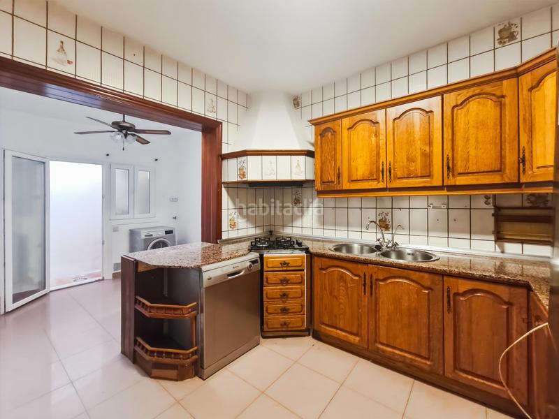 Foto 7e47fec6-4685-4944-9105-cbe300bcf9f5. Haus mit parking in Roquetas pueblo Roquetas de Mar