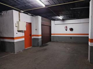 Aparcament cotxe a Barrio Alto - San Félix