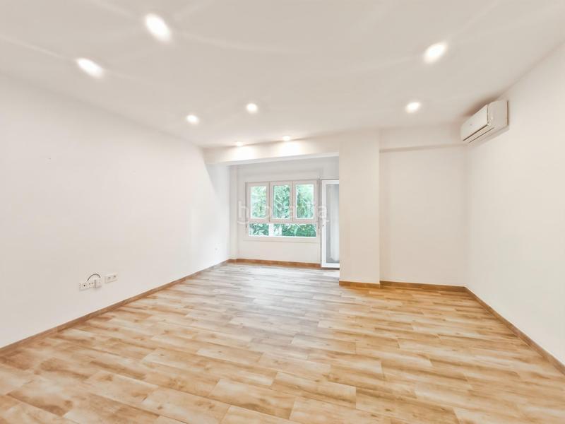 Foto 65cb890f-f565-43aa-98d4-0abe8873e98a. Location appartement dans Centro Almería