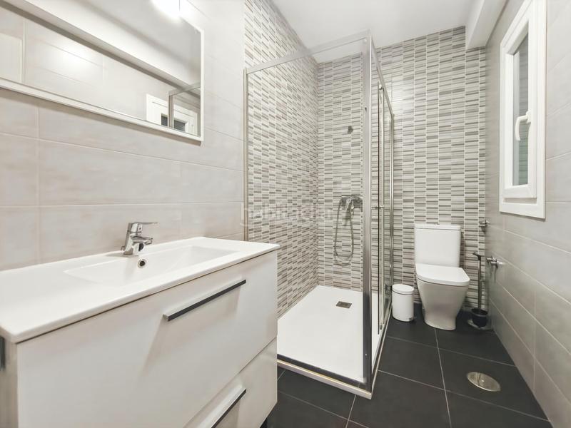 Foto cbce42f4-6c99-453b-84cf-bc968f176a92. Location appartement dans Centro Almería