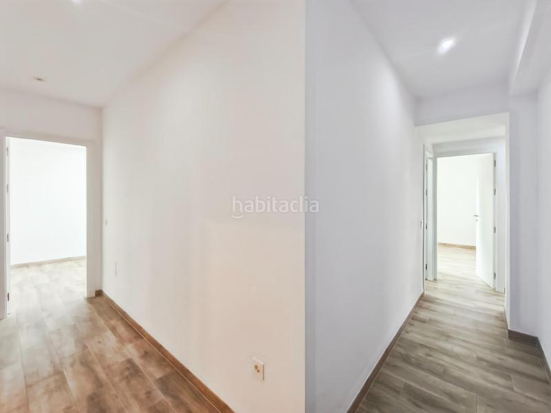 Foto cd05de8a-baf3-4d8e-9d61-fba4575117a8. Location appartement dans Centro Almería