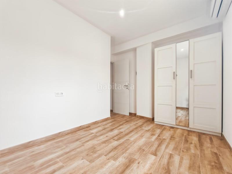 Foto f0c239c5-e311-4ca2-987c-0c1d9ea3d93e. Location appartement dans Centro Almería