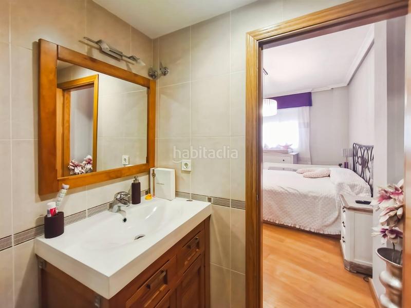 Foto d42fd739-cd77-4845-b855-49bf412be3b5. Piso en Los Ángeles - Cruz de Caravaca Almería