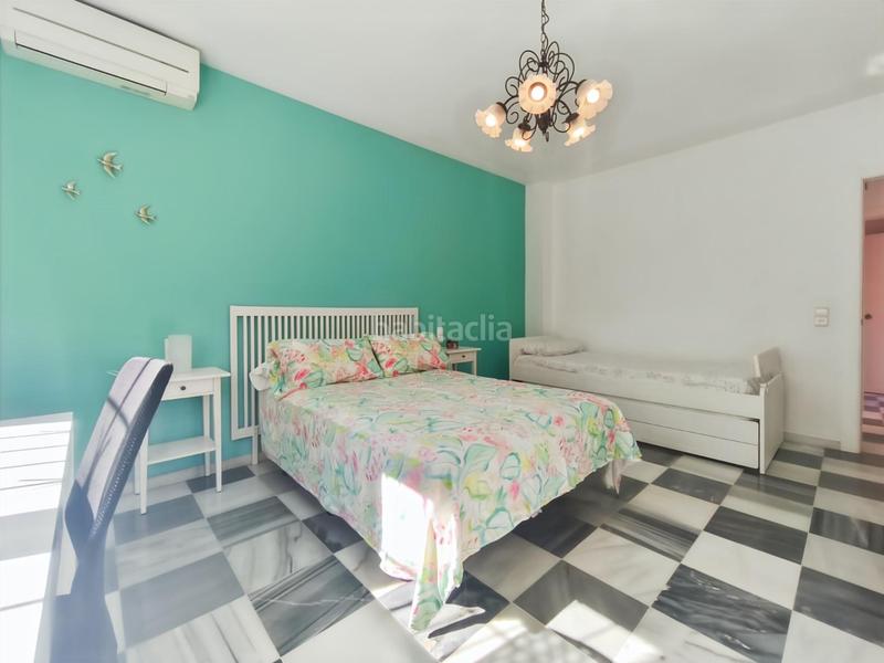 Foto 536c8502-fae7-4548-bb19-e26a301d0184. Chalet mit parking in Aguadulce Sur Roquetas de Mar