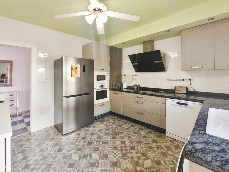 Foto 85eb1b8c-bb66-40d3-aeb1-ca32ce486fc3. Chalet mit parking in Aguadulce Sur Roquetas de Mar