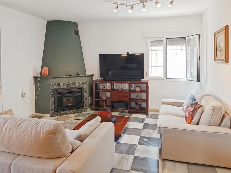 Foto 08f3654c-1c6c-438a-ad90-08bf5ebbbc3c. Chalet with parking in Aguadulce Sur Roquetas de Mar