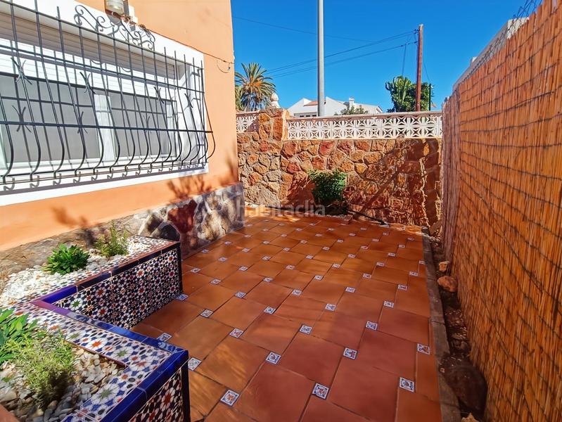 Foto 8ab208cf-75b3-4b69-bd01-950f23d957e8. Chalet with parking in Aguadulce Sur Roquetas de Mar