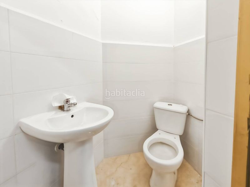 Foto ef177c32-8b16-4e49-9dec-e5d586b1f7ab. Local comercial a Centro Almería