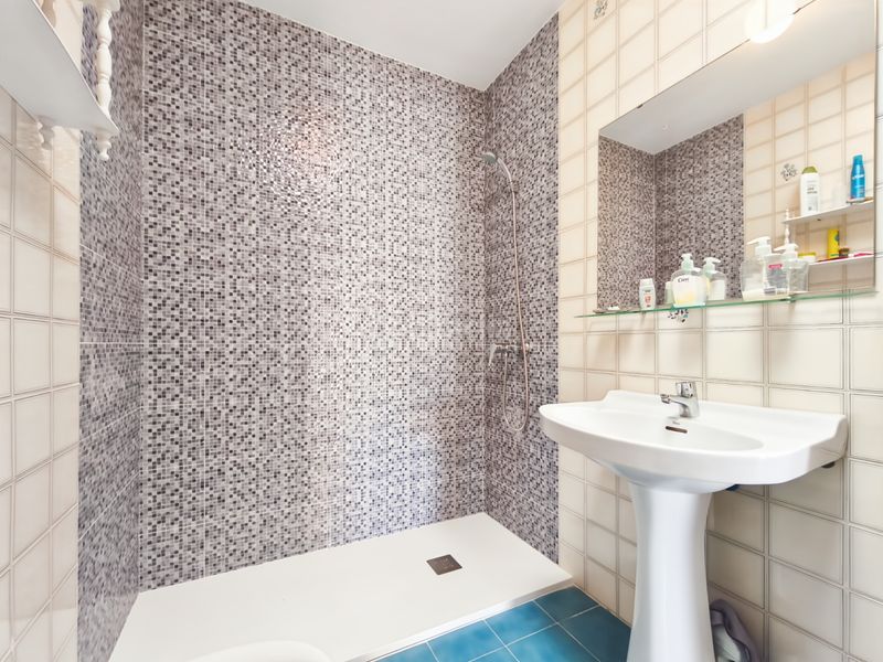 Foto 69ad2b76-de80-4a23-babd-09bd057b28cd. Xalet amb aparcament piscina a Retamar Almería