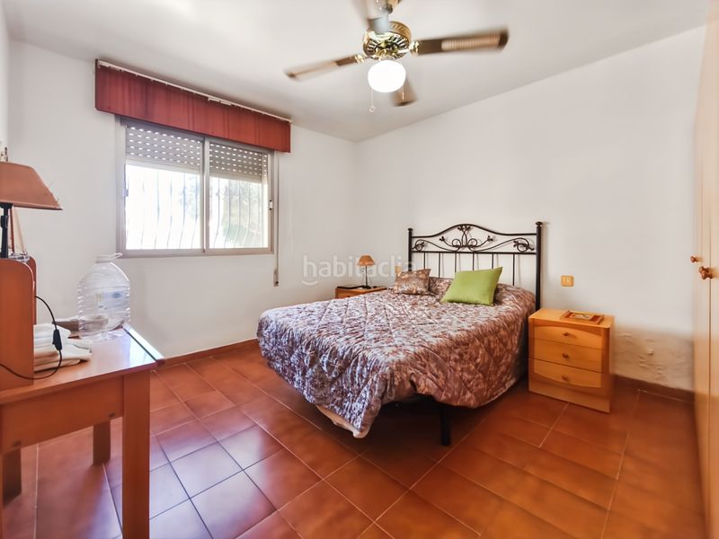 Foto a8df5dfd-fb4b-46f3-9201-bf4fdd678846. Xalet amb aparcament piscina a Retamar Almería