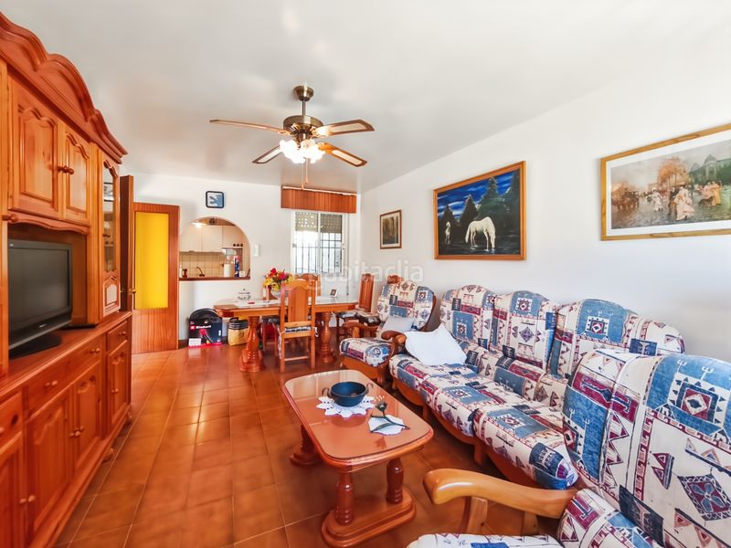 Foto ef25da7f-bf8b-49f9-b4e6-e7f0dd1e9a14. Xalet amb aparcament piscina a Retamar Almería