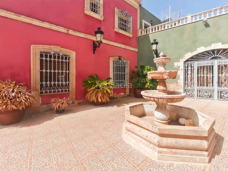 Foto d8a3c1d0-dd39-4746-93a3-778ae3d3bee5. Xalet amb xemeneia aparcament piscina a Piedras Redondas - Torrecárdenas Almería