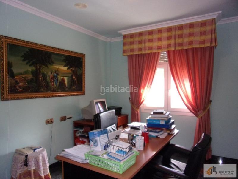 Foto 1f597f89-5f9e-4e2a-aae3-2cfcec48fed2. Chalet con parcheggio piscina in El Sabinar-Urbanizaciones-Las Marinas-Playa Serena Roquetas de Mar