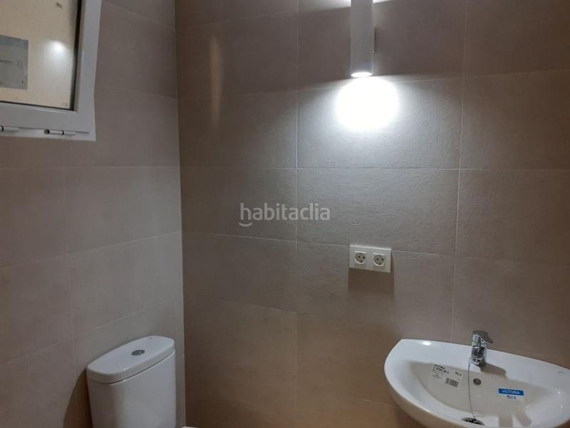 Foto e8bff4f6-bb50-41ca-86d0-ef76874708b3. Local comercial en Plaza de Toros - Santa Rita Almería