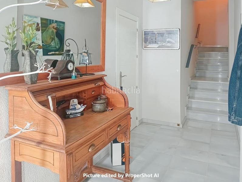 Foto 27b9c60f-1ab7-4e16-bec5-67a1b61909a8. Casa a schiera con parcheggio in La Cañada de San Urbano Almería