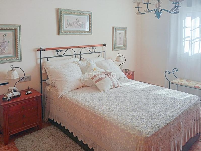 Foto a5715fad-6ef1-4c34-907c-01c56de0443b. Casa adosada en El Alquián Almería