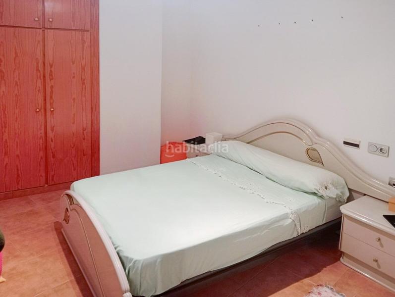 Foto f2d1fef7-b6ff-4e92-8199-306f85f798a1. Casa adosada en El Alquián Almería