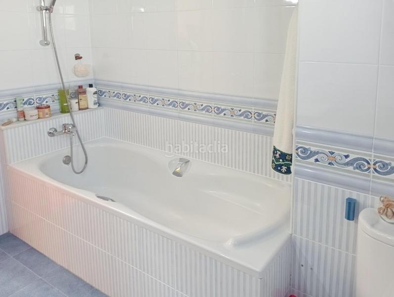 Foto 79a05b56-249e-4ace-8599-0caae530a820. Casa adossada amb aparcament a El Alquián Almería