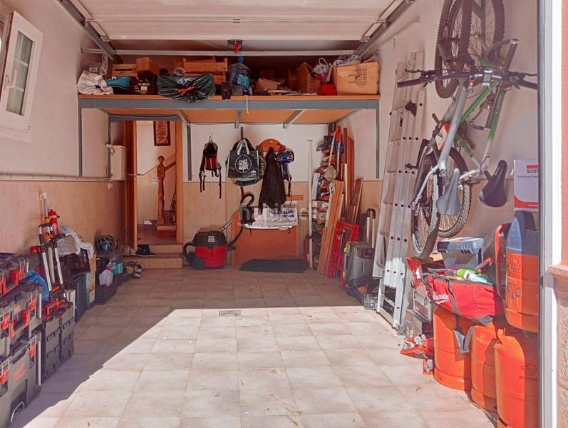 Foto 28627e07-2ac2-4b5f-863c-3ad5f3b40597. Reihenhaus mit parking in El Alquián Almería