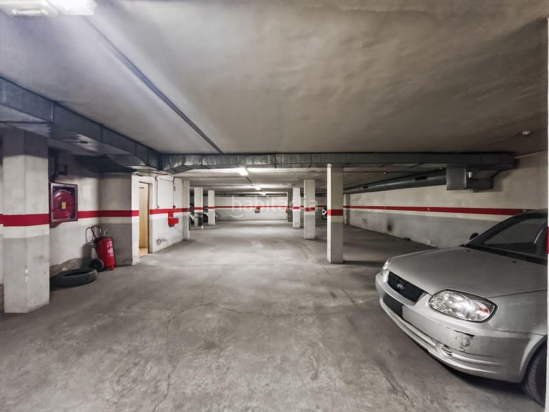Foto f96cac47-e270-4050-acb2-3d262d097b8c. Autoparkplatz in Barrio Alto - San Félix Almería