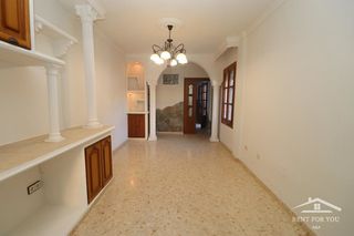 Rent Duplex in Coín. Dúplex en zona céntrica