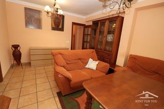 Rent Flat  Centro. Piso en el centro
