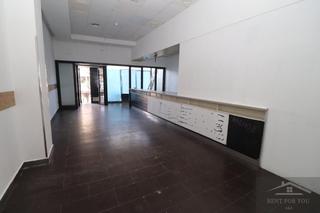 Business premise in Centro. Local en camino de malaga