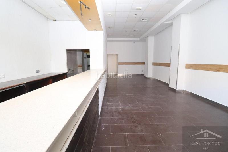 Foto bcdb432b-7f61-40c5-8a11-696feabeabf4. Locale commerciale in Centro Alhaurín el Grande