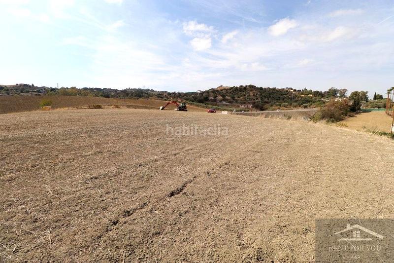 Foto a390cee8-5c68-4cd0-98ab-e9e18b267a8b. Terreny residencial a Centro Alhaurín el Grande
