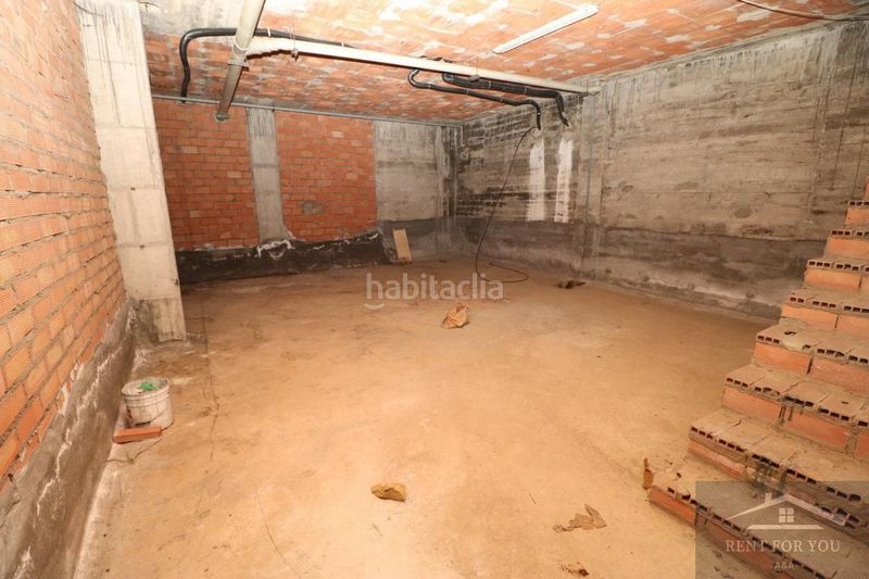 Foto ed7cdc90-e7d8-418a-9801-cc21539c3023. Local comercial a Centro Alhaurín el Grande