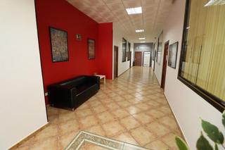 Lloguer Oficina  De gerald brenan. Oficina en alquiler