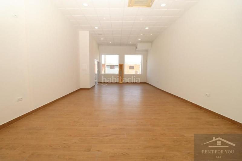 Foto 0f78038c-751a-4132-9cd7-aa7ac11a4a71. Location local commercial dans Centro Alhaurín el Grande