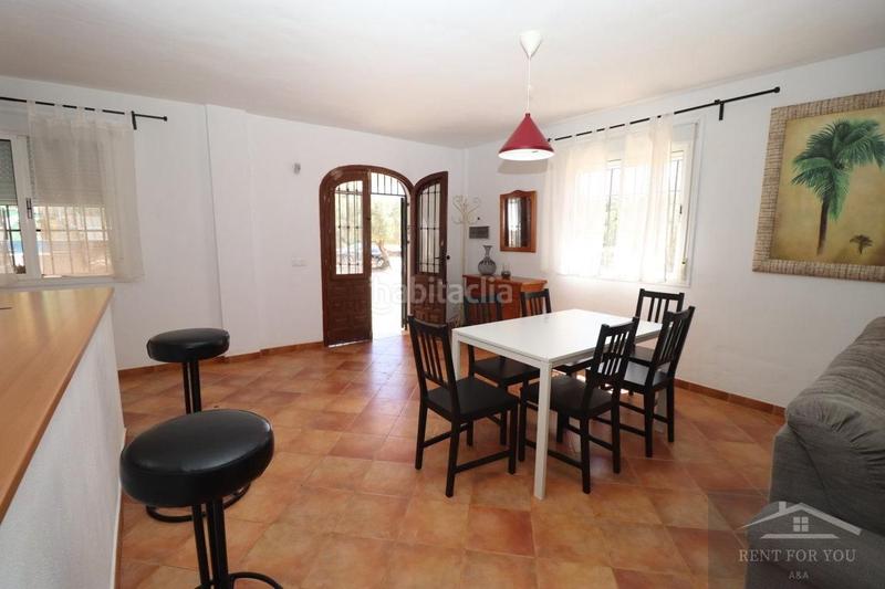 Foto 0355bfc8-6eb3-4ce4-b012-0733e979b641. Alquiler casa chalet independiente en el campo en Coín