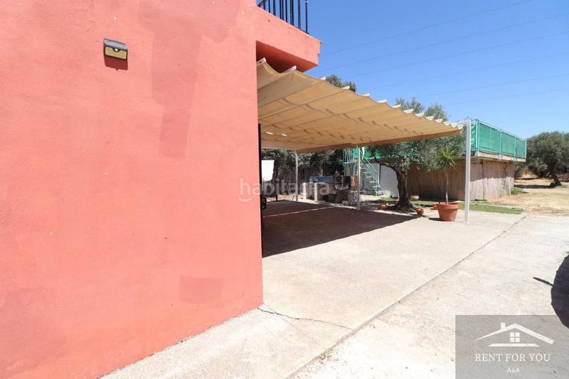 Foto 4f7db4b7-be61-43de-b48c-98c136d24f3b. Alquiler casa chalet independiente en el campo en Coín