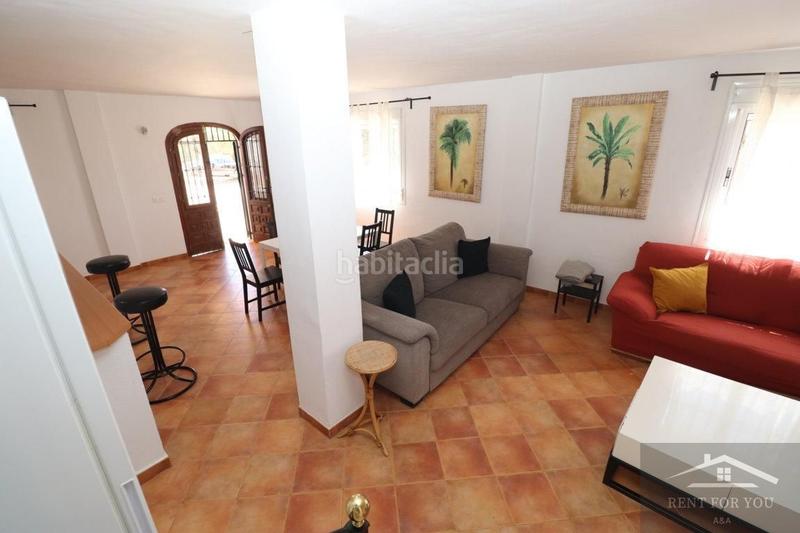 Foto 784a0fe7-7851-4b43-81e4-9b78800201a5. Alquiler casa chalet independiente en el campo en Coín