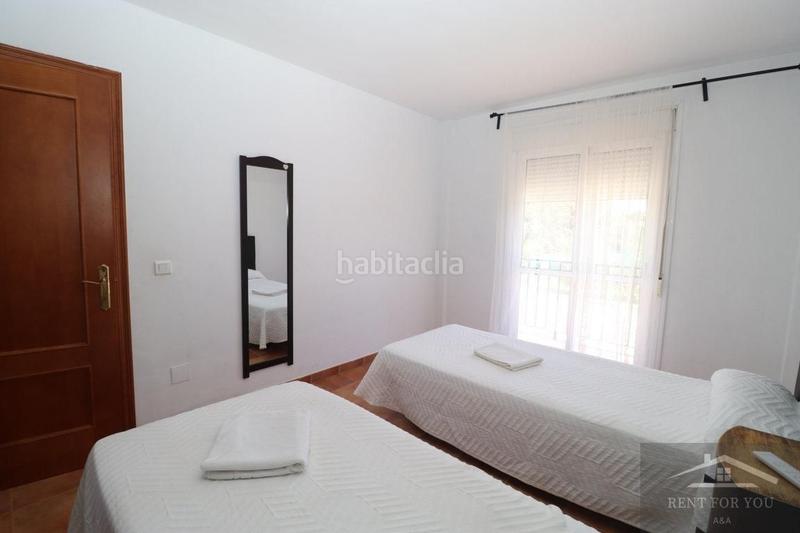 Foto fcbc2deb-6f14-4c30-ae45-804046e21783. Alquiler casa chalet independiente en el campo en Coín