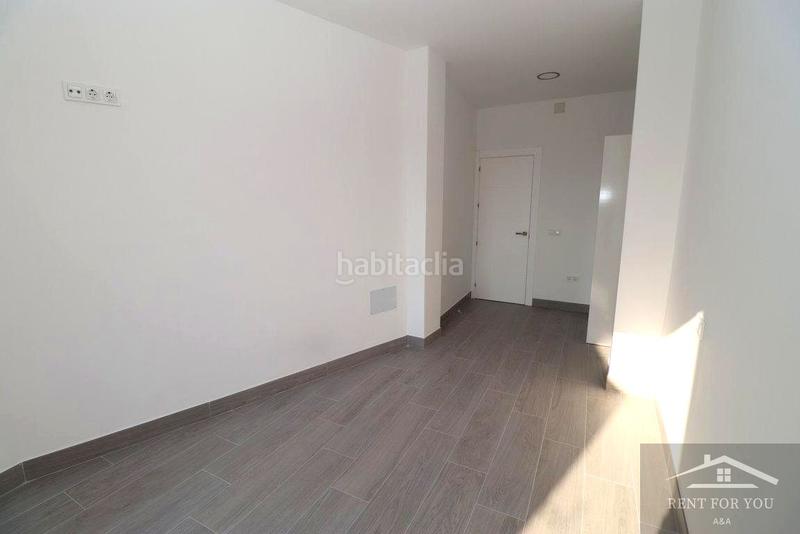 Foto 9d373ddd-421e-4972-abfc-babb54f0d382. Alquiler piso apartamento a estrenar en Centro Alhaurín el Grande