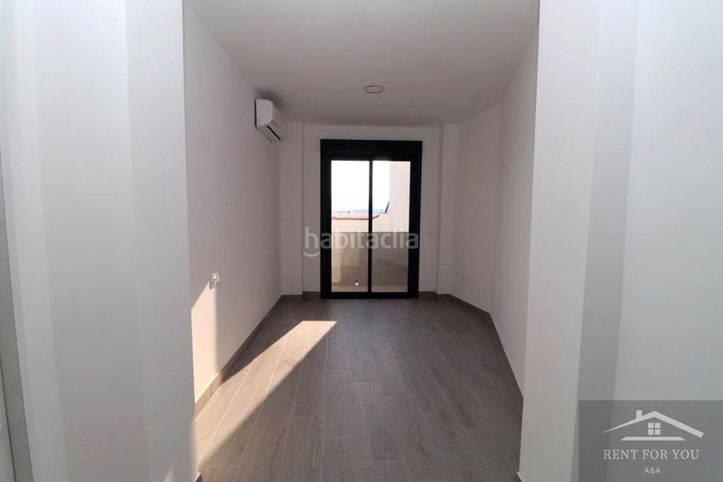 Foto c99e2b78-c401-4d6d-9040-4ab2ee3316f8. Alquiler piso apartamento a estrenar en Centro Alhaurín el Grande