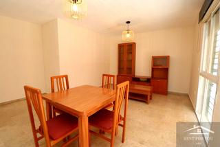 Location Rez-de-chaussée  Edward elgar. Piso en zona céntrica