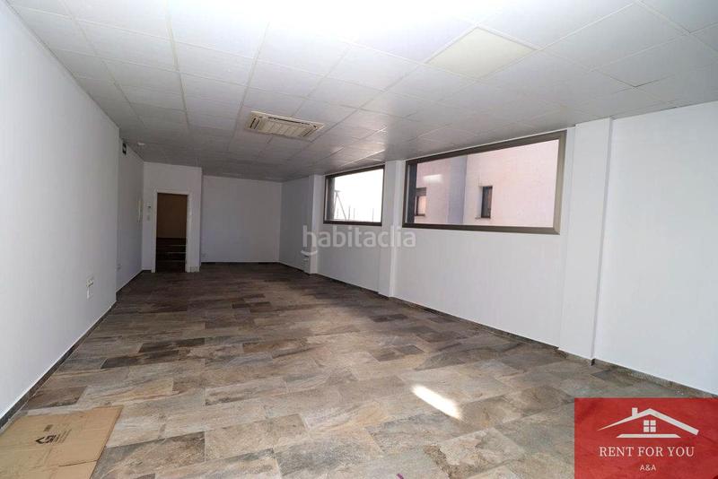 Foto 54d65a38-8411-49e8-8996-3133b1a59360. Rent business premise in Centro Alhaurín el Grande