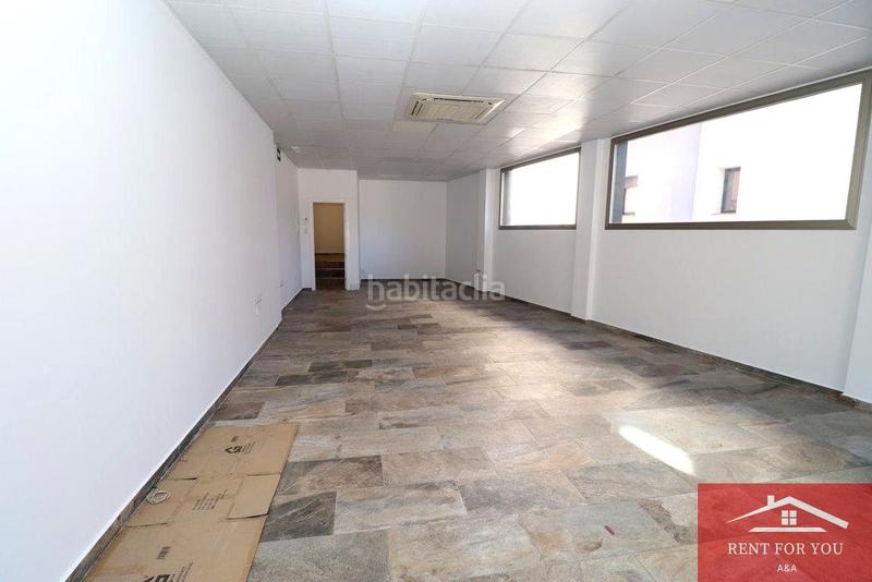 Foto c44381c4-3366-4cb9-886c-ed7fe6cff6db. Rent business premise in Centro Alhaurín el Grande