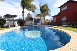 Rent House in Centro. Chalet independiente en el campo